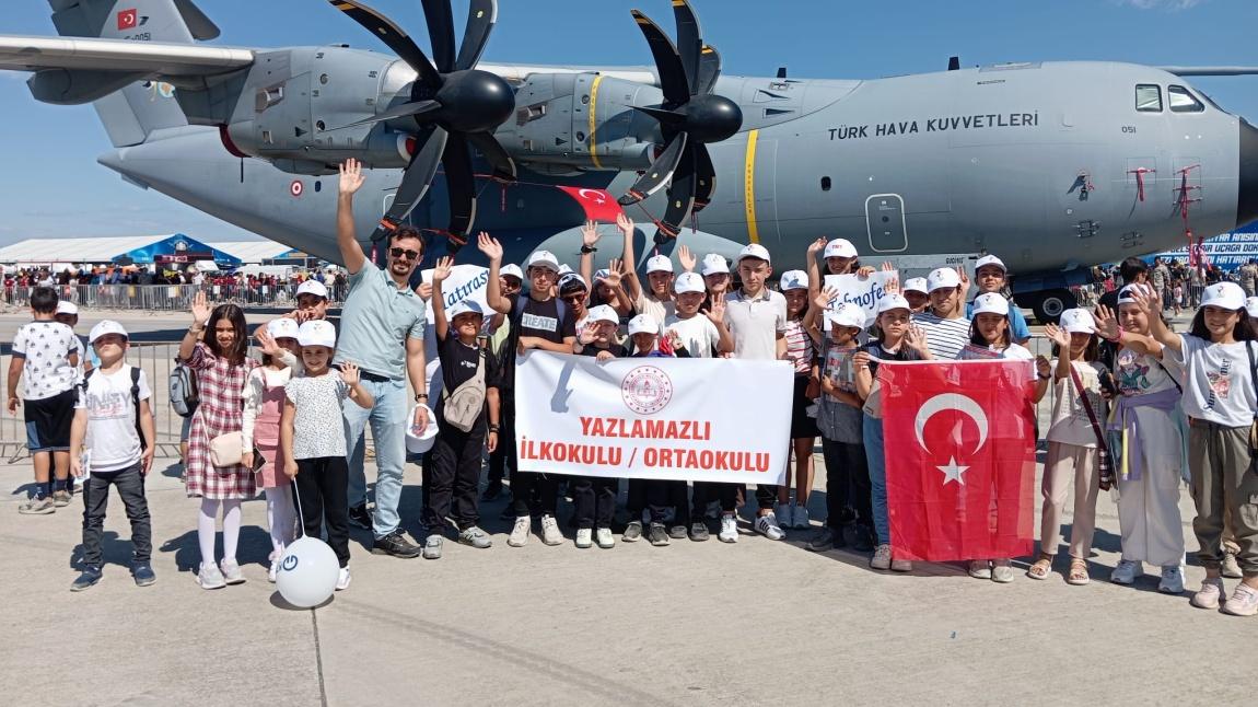 Öğretmenimiz Bilal Şahin ve Yazlamazlı İlkokulu ve Ortaokulu Öğrencileri TEKNOFEST Adana'da